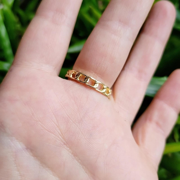 New Dainty Gold Chain Ring Band, size 7 - Picture 5 of 7